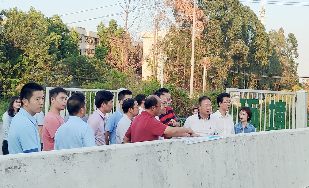 區(qū)委書記趙軍明一行蒞臨我司廣州市白云區(qū)石馬村項(xiàng)目考察指導(dǎo)工作