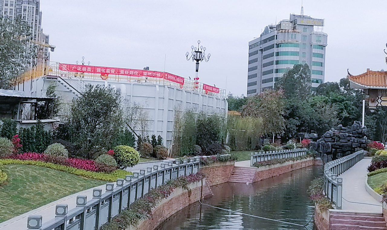 ▲黃埔區(qū)鹿步牌坊-裝配式污水處理廠項目現(xiàn)場